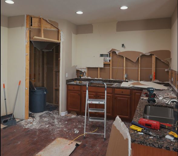 home remodeling budget: AKN Interior construction in Eagle Ridge Pittsburgh kitchen remodel
